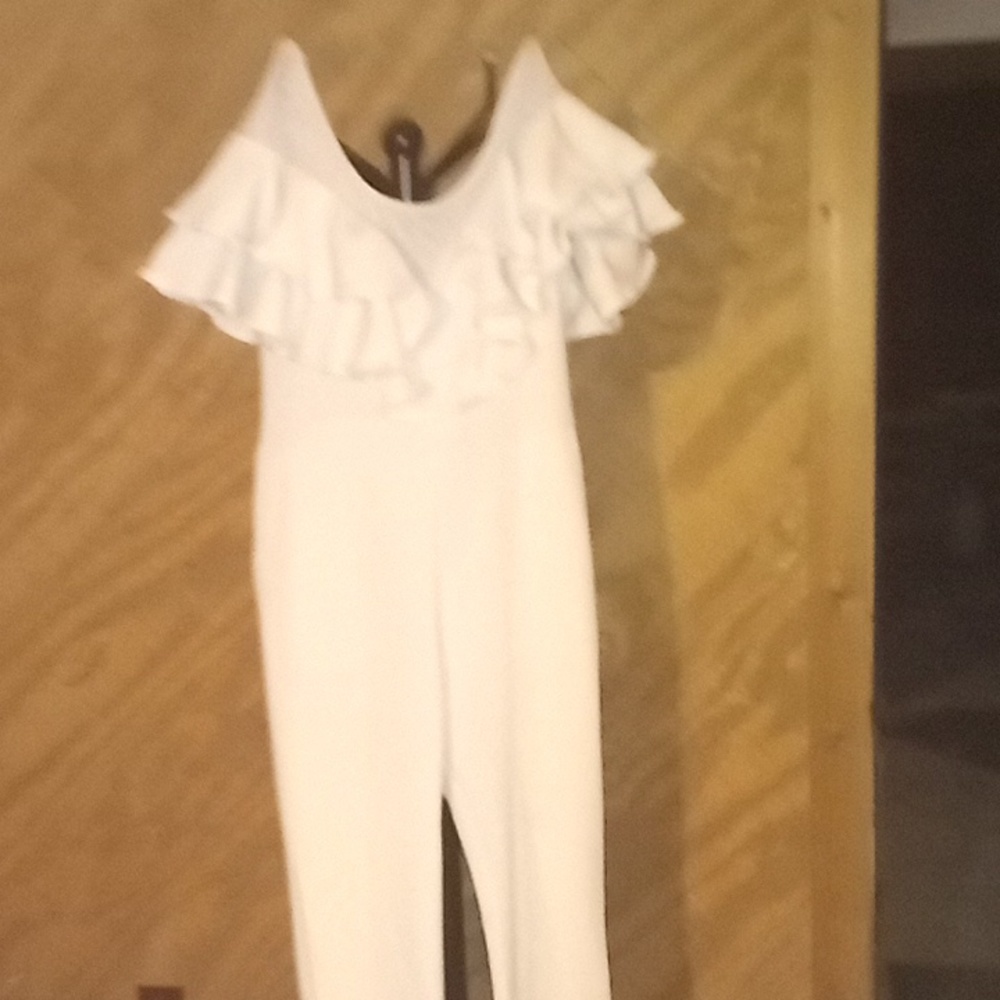 Eien White Pantssuit